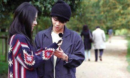 华晨宇被爆和张碧晨的娃一岁了?其堂哥发声回应了_郑爽_网友_小号