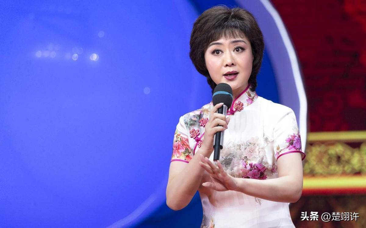 "京剧第一美人"李胜素,57岁仍未婚,4个绯闻老公竟没一个真!