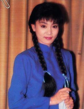 此後,劉雪華轉入了邵氏電影公司,1983年因出演電視劇《少女慈禧》而在