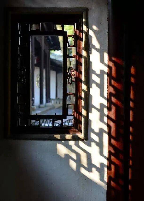 一扇窗户可以拍得这么美?古色古香的中国风_照片_画面_文化