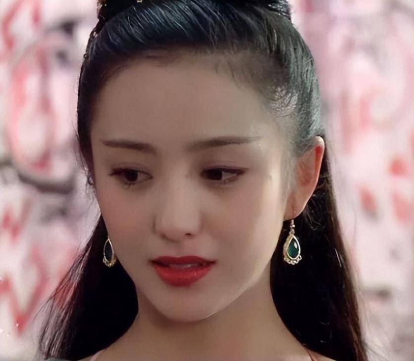 在攻城掠地中cos古典女子的原来是她_貂蝉_古力娜扎_佟丽娅