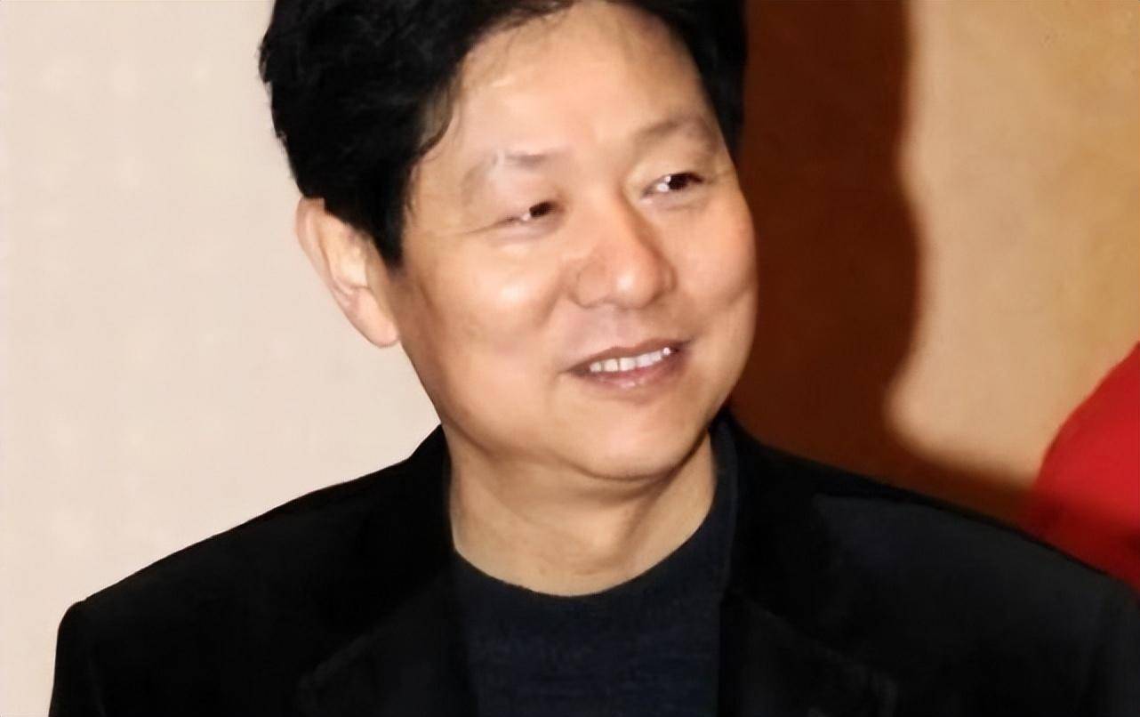 尤其是第三位_罗浩_男生_女子