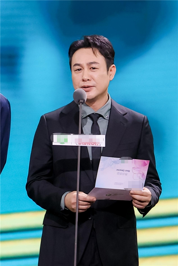 角色_观众们_吴越