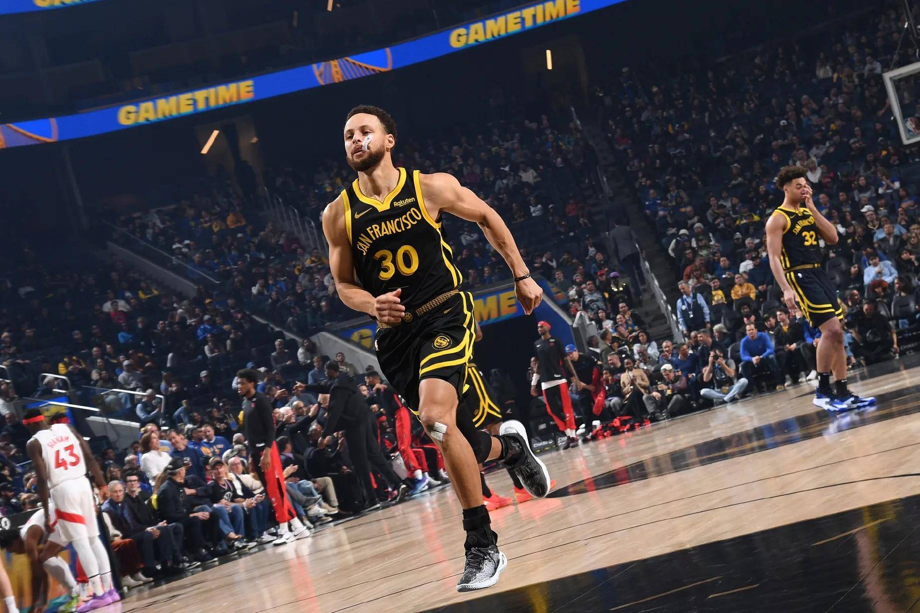 汤普森谈勇士不敌猛龙,有库里不用慌,内涵勇士不给大合同_比赛_巴雷特