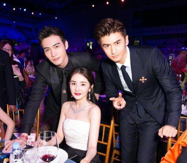 "古装美男子"张彬彬:左手杨幂,右手景甜,资源为啥这么好?