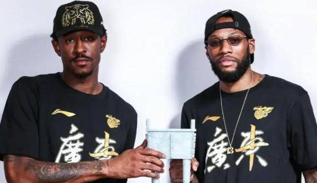 广东连败认清事实,不该扶正威姆斯和马尚2人,签约2米21外援更强