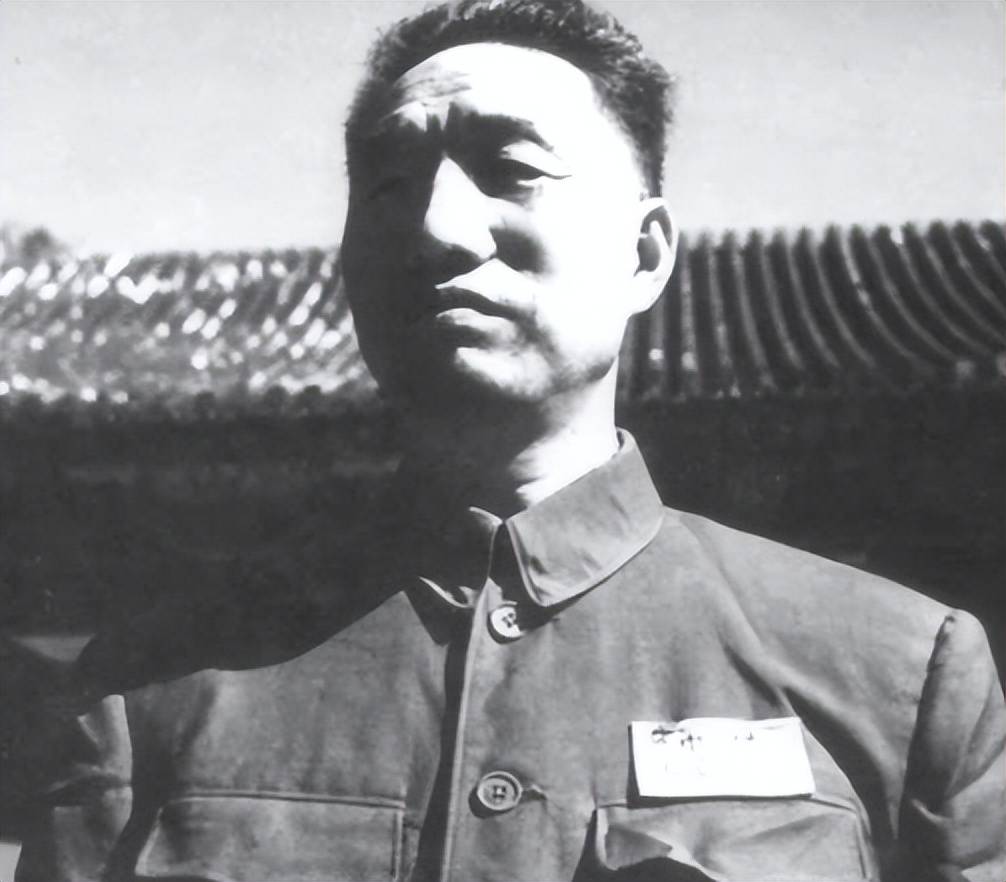 67年陈昌浩逝世后,徐向前叮嘱工作人员:他的悼词,我要亲自过目