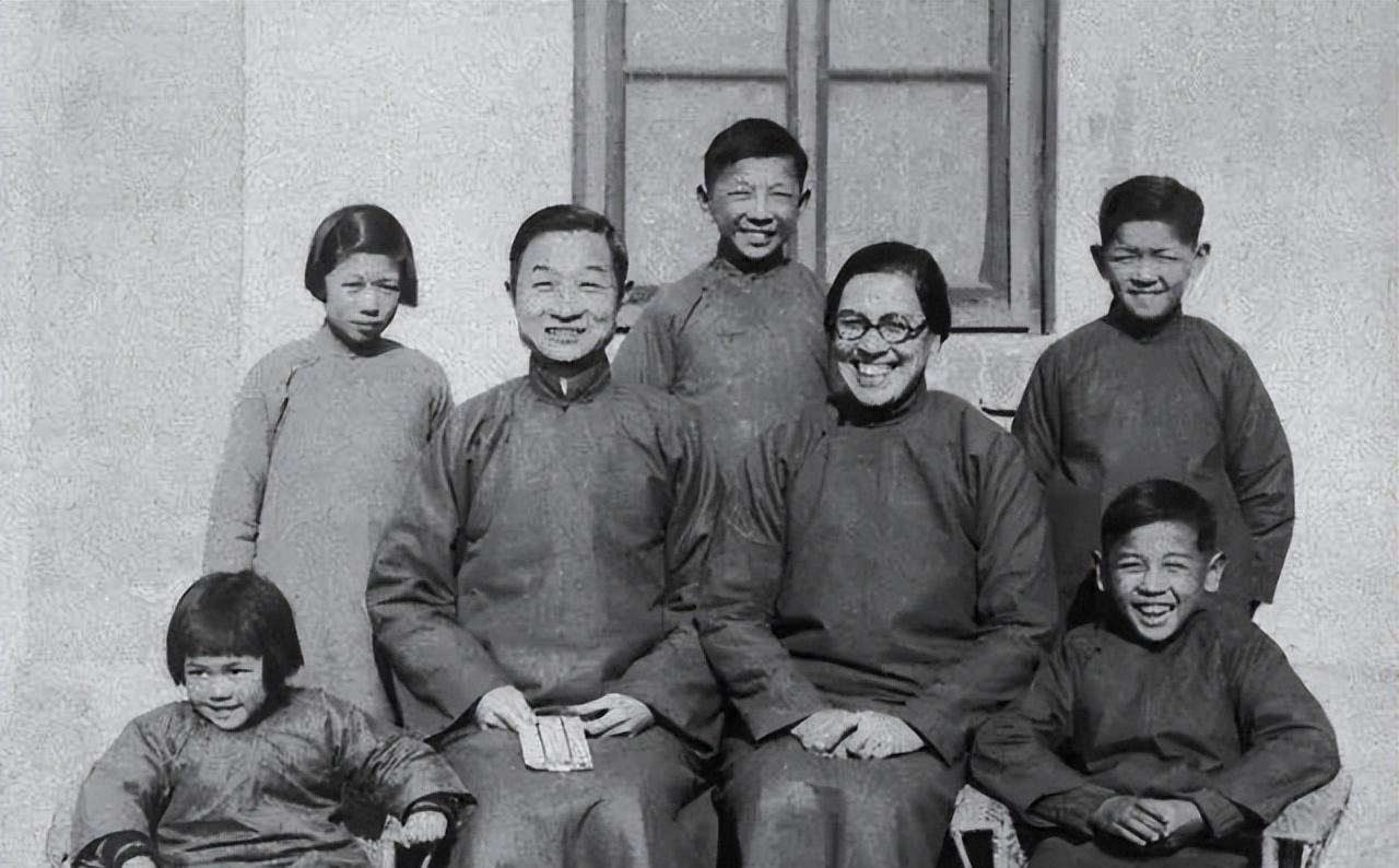 晏阳初:1920年回国为平民扫盲,娶混血妻相伴一生,100岁去世_母亲_父亲