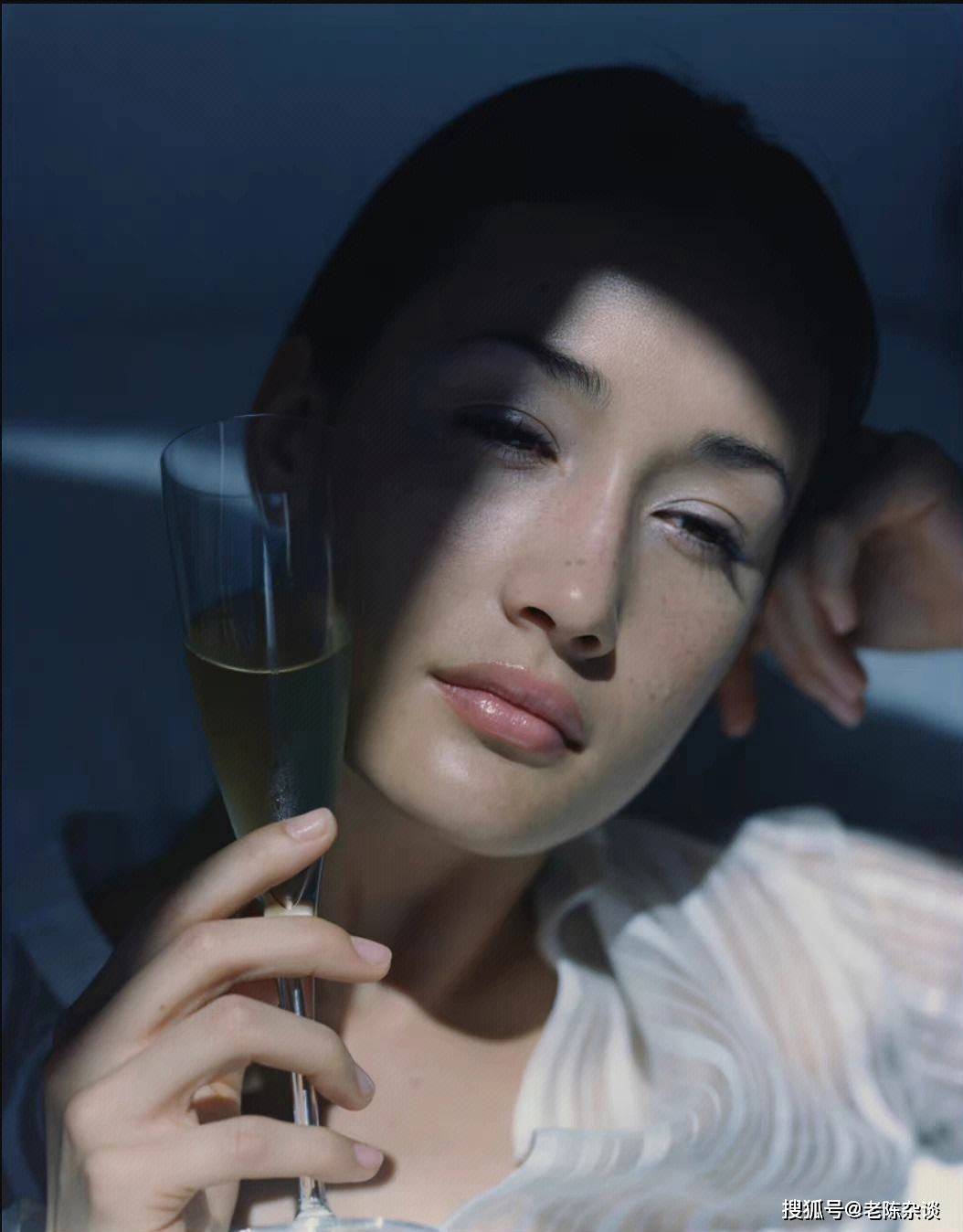 《赤裸特工》女主—maggie q写真赏_身材_魅力_女神