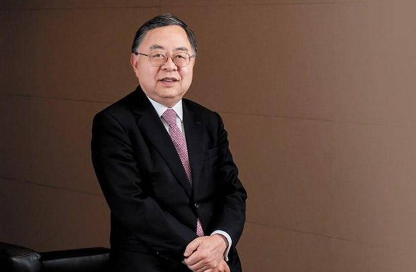 陈启宗年收租100亿,曾称以中国人身份为耻,却向美国捐款200亿?