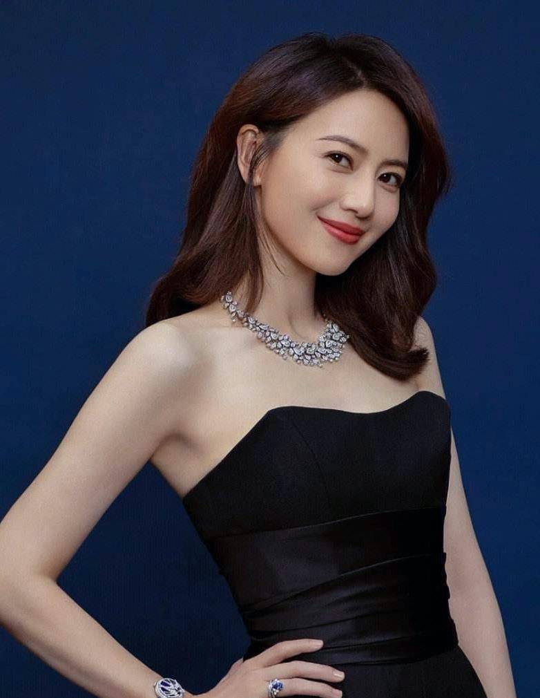 高圆圆清纯甜美or演技炸裂?揭秘她如何成为中国电影界璀璨新星!_角色_