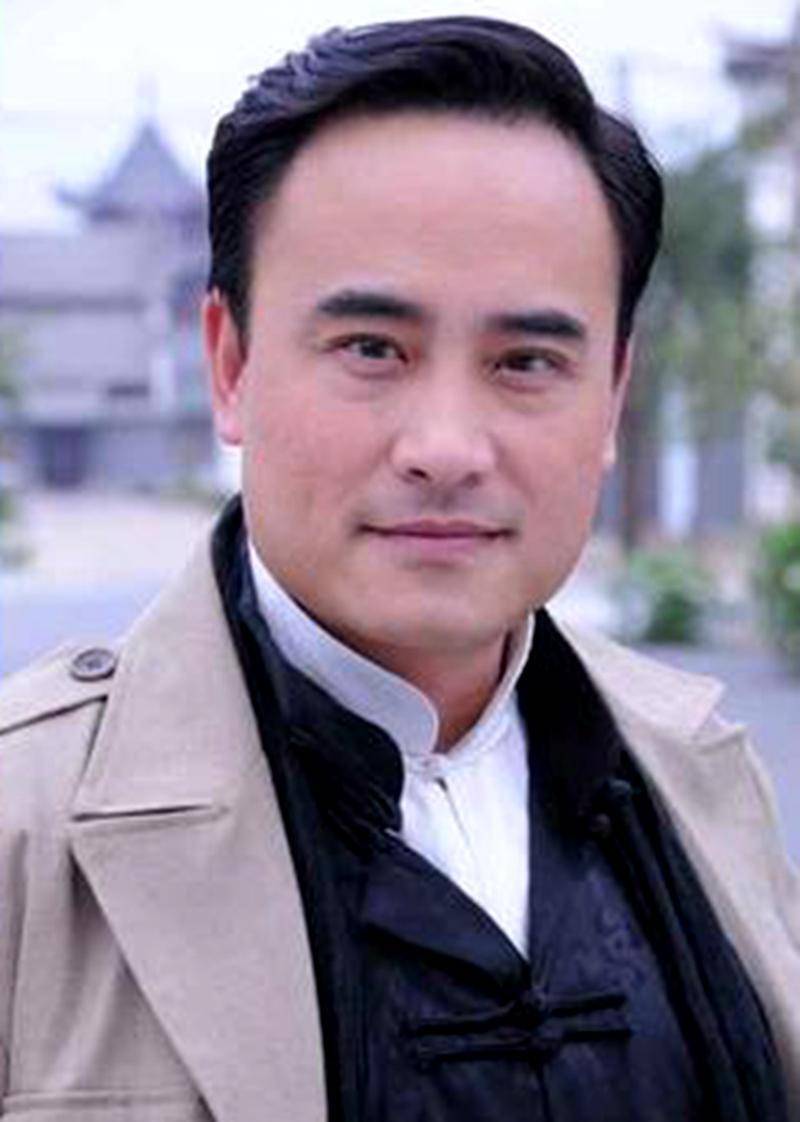 成名于《婉君》,《春天后母心》演阿德,曾是多部琼瑶剧英俊小生