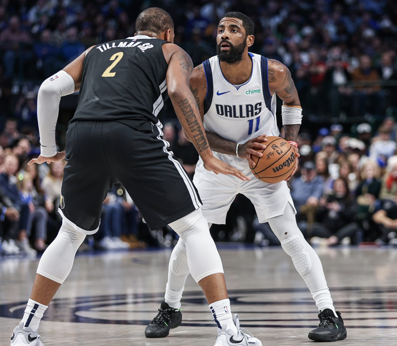 两单挑高手又迎共存难题 东契奇21中9沮丧埋头_欧文_独行侠_助攻