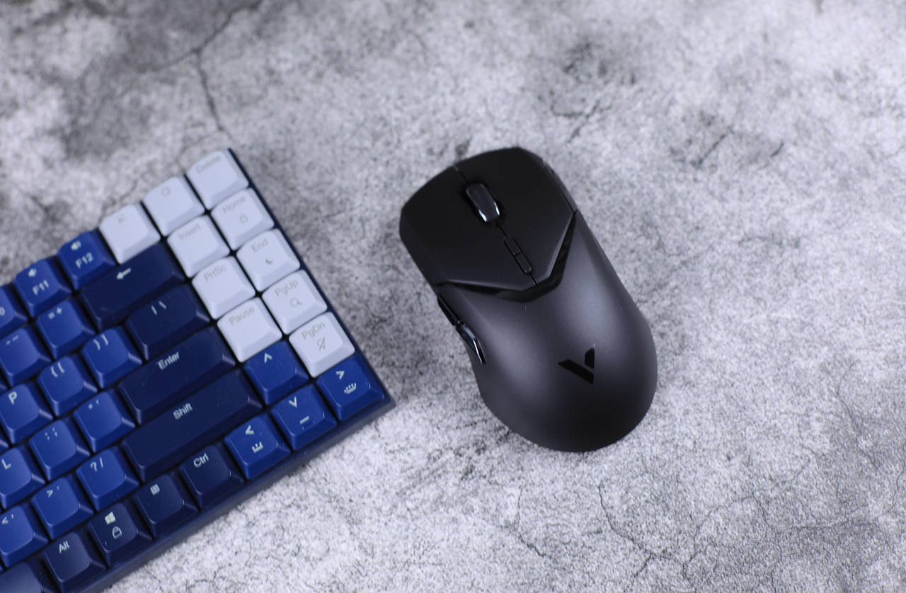 总有一款适合你，雷柏 VT9PRO VT9PROmini轻量化双模无线游戏鼠标