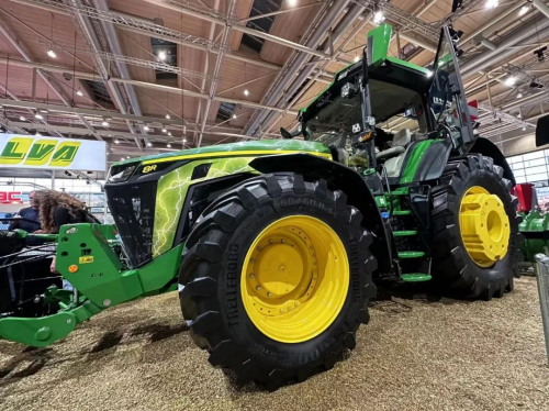 年终观察:从汉诺威农机展看中国农机的进阶之路_雷沃_产品_拖拉机