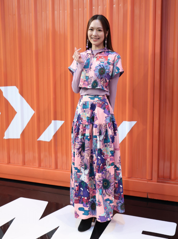 冯盈盈主演《你不是她》剧情揭秘,未来两年暂别感情专注事业_观众