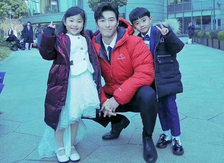 小演员现状:魏无羡成搞笑网红,江澄帅到认不出_苏雅馨_演艺圈_小时候