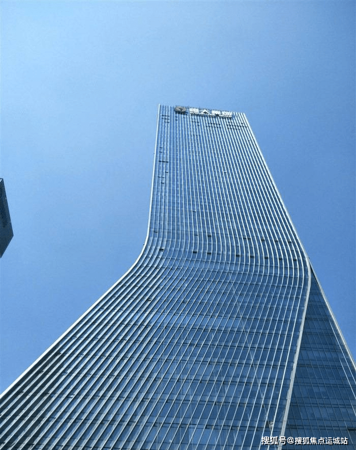 后海中心写字楼整层多少平米_深圳卓越后海中心整层租金多少钱_面积