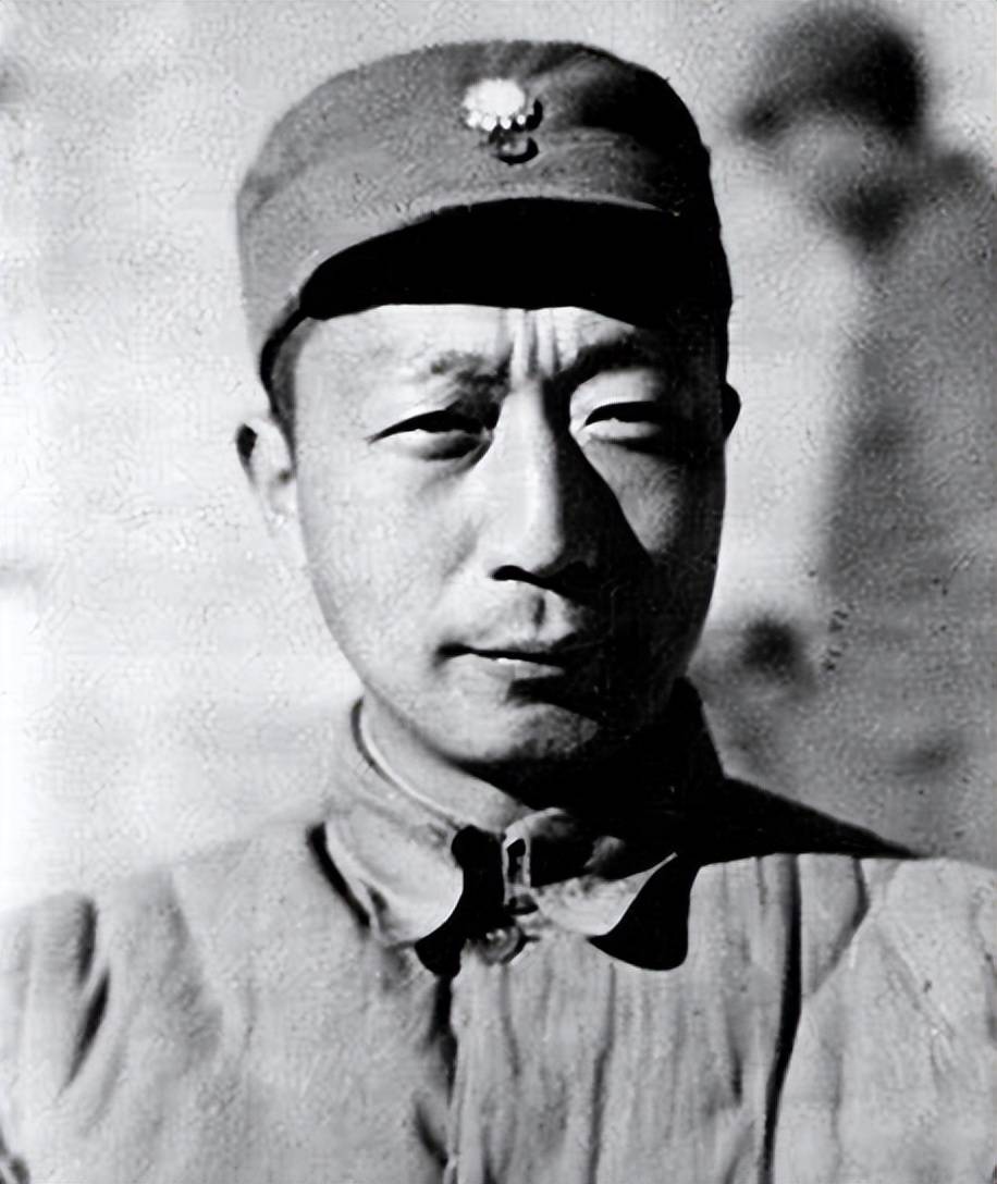 聂总的老秘书范济生说:"聂帅夫妇对叶挺将军子女的关爱时常超过了自己