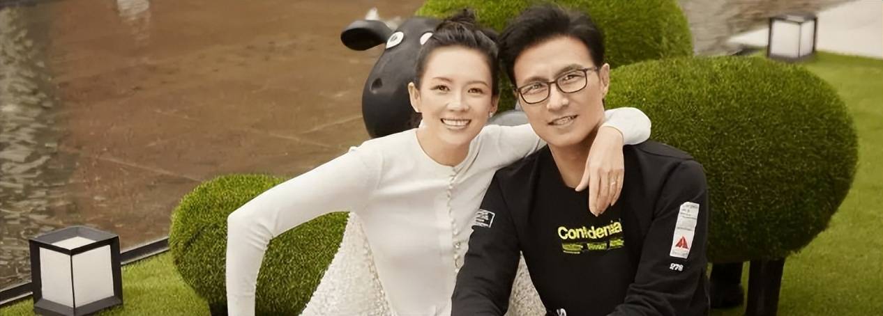 汪峰和章子怡离婚后,发展大不同,一个被骂另一个却腾飞!