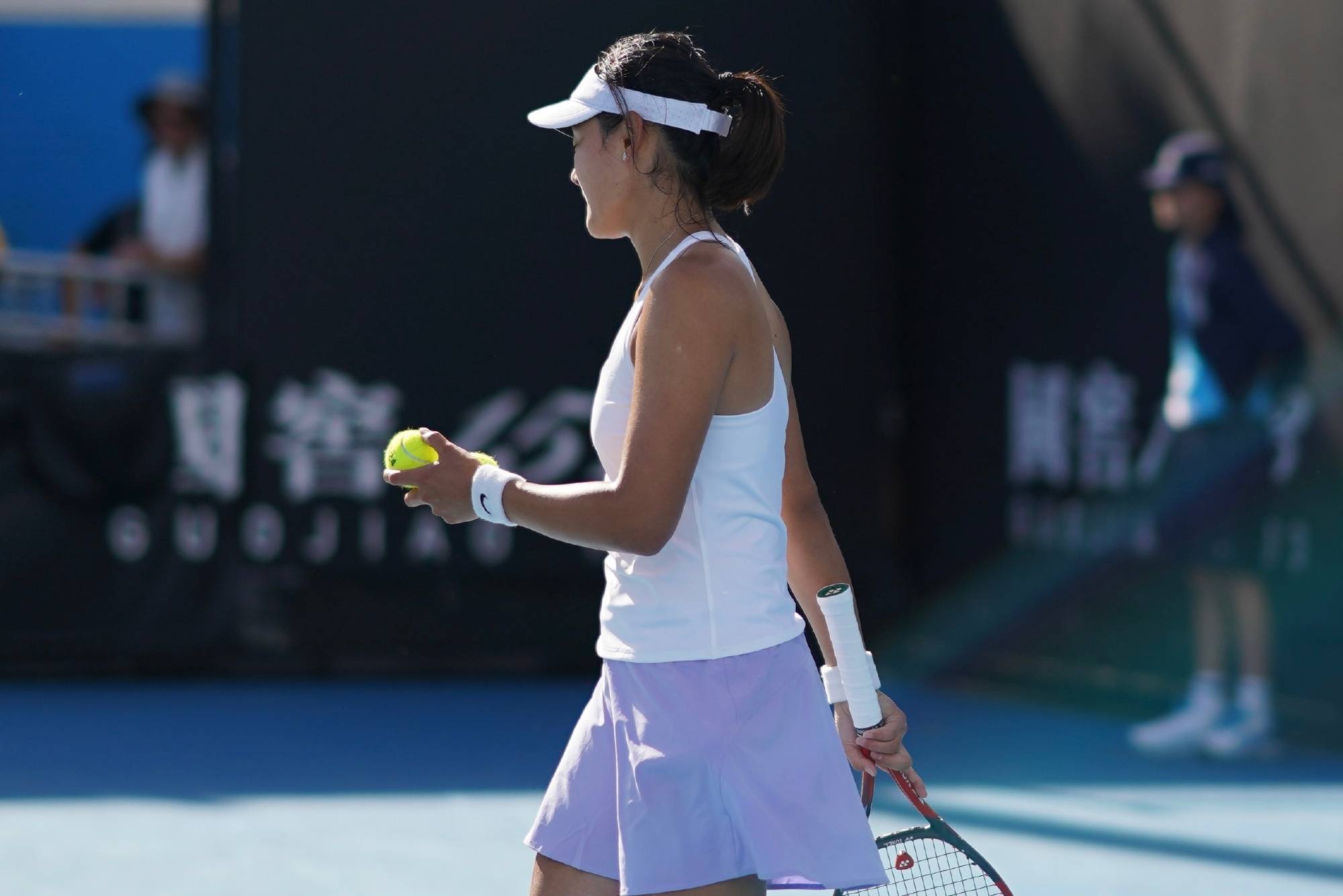 王雅繁0-9落后上演神奇大逆转,网友:看来编剧还是老牌的强啊_网球比赛