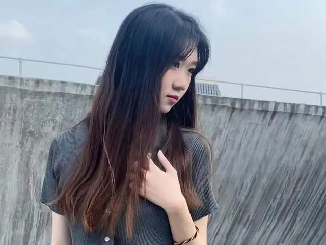 传媒与艺术设计学院胡燕考取广州大学研究生城建学院蔡舒帆考取广东