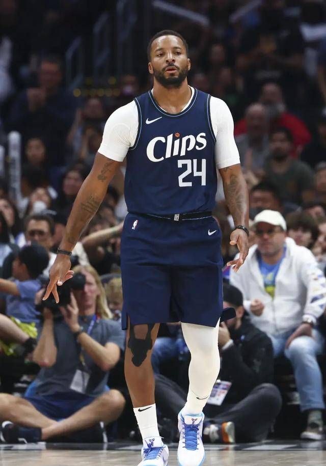 快船的稳定力量-鲍威尔,数据证明他是笑傲联盟三巨头的关键_进攻_得分