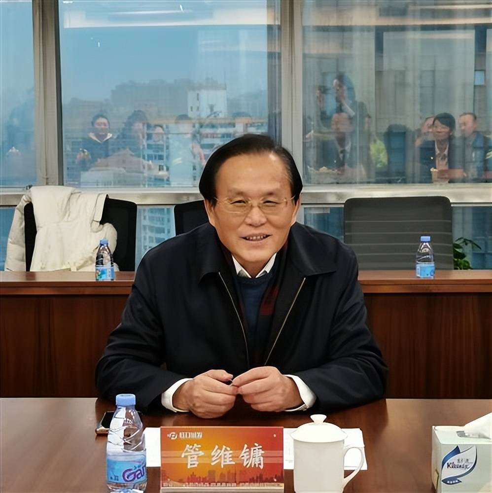 講話上海市虹口區副區長,上海市慈善基金會虹口區代表處副會長章維