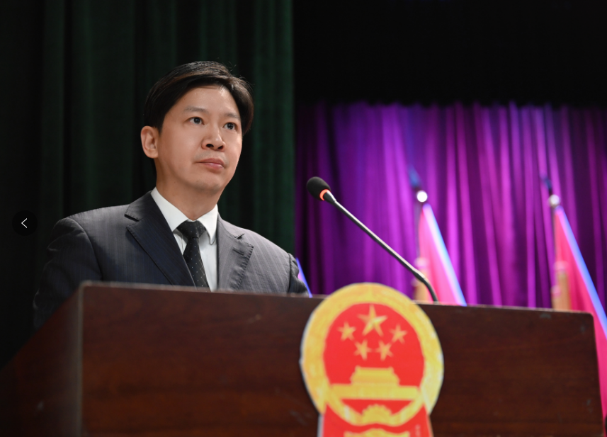 石家庄市新华区第十七届人民代表大会第四次会议开幕_发展_建设_工作