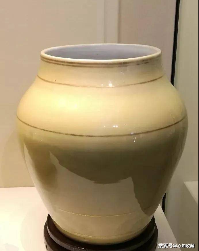聊聊常见的几种黄釉瓷器如何鉴别真假新老_时期_黄色_弘治