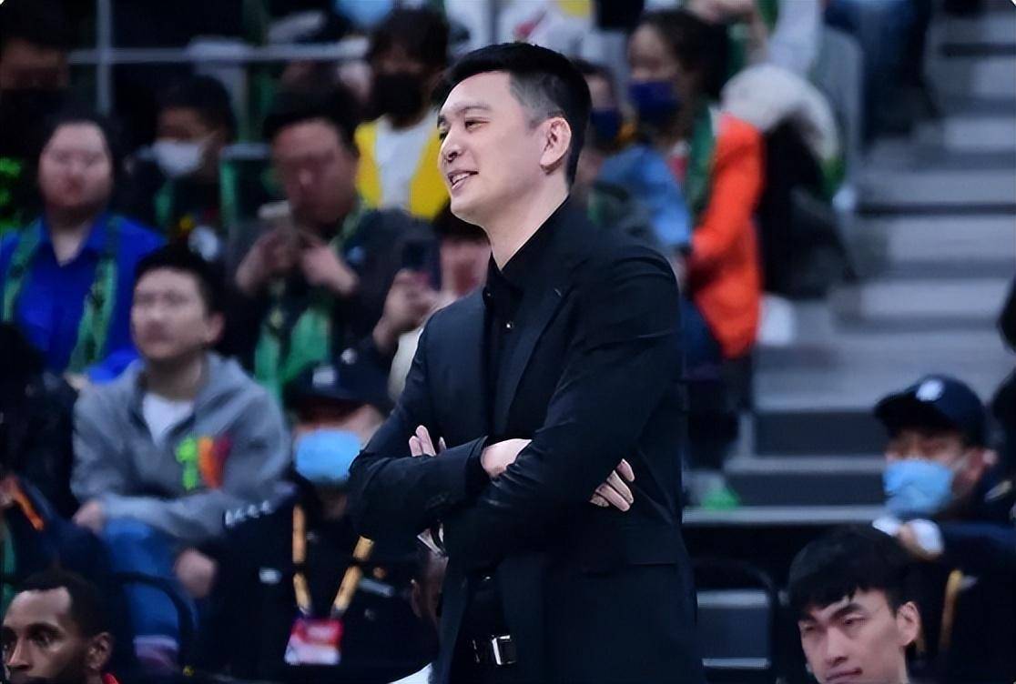 任职仅43天下课,成为中国篮坛最短命教练_杨鸣_辽宁男篮_益胜