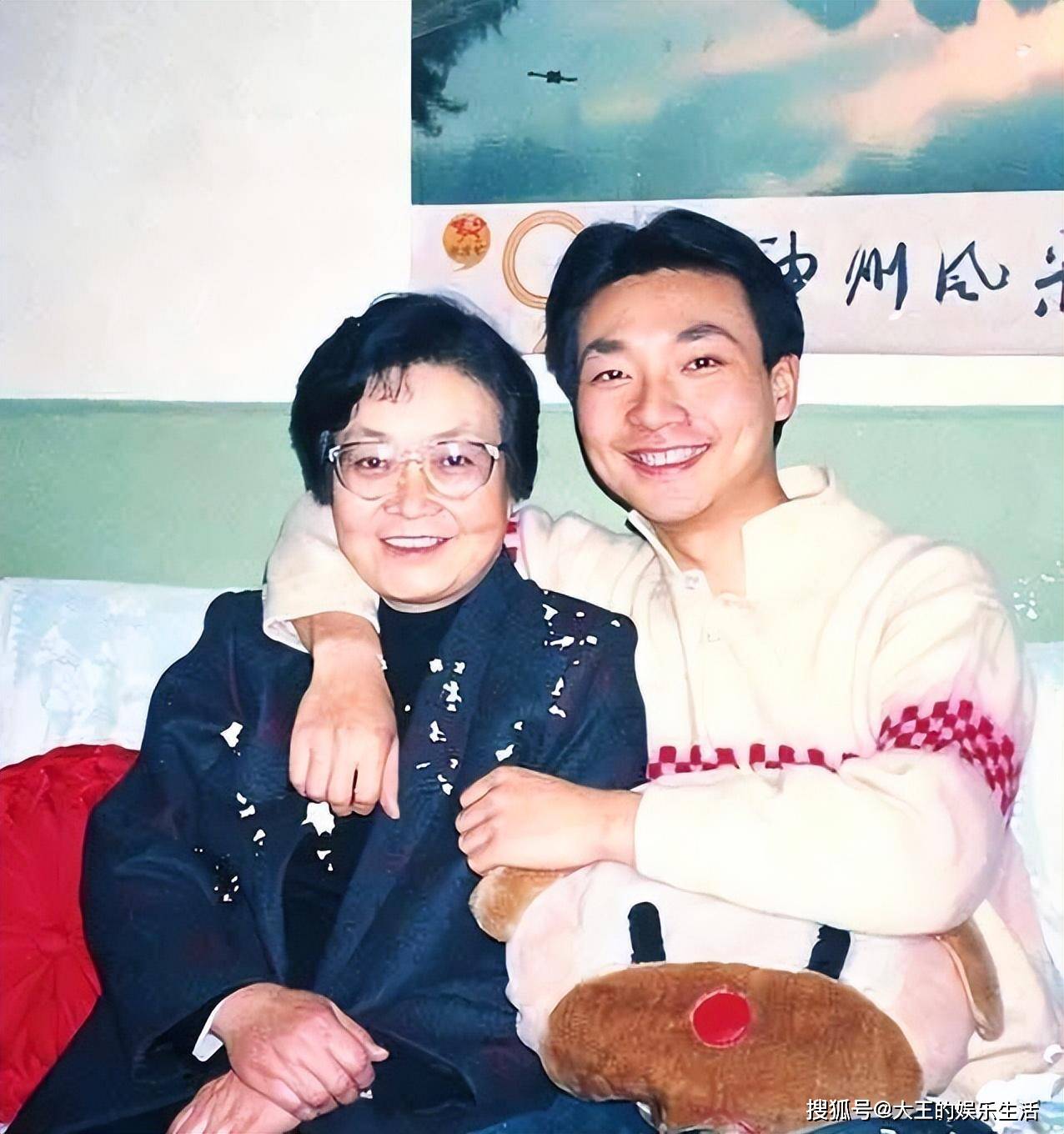 康辉:与妻子结婚23年坚持丁克,为何在48岁时却直言后悔当初选择