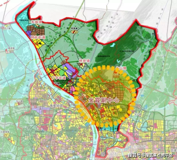 芙蓉北路南北兩大主幹道,毗鄰地鐵1號線北延長線丁字鎮站(規劃建設中)