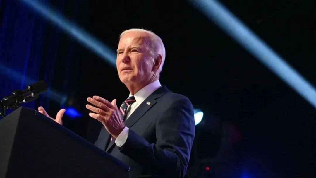 特朗普赢得共和党首场初选!移民美国的好日子到头了?_工作_拜登_签证