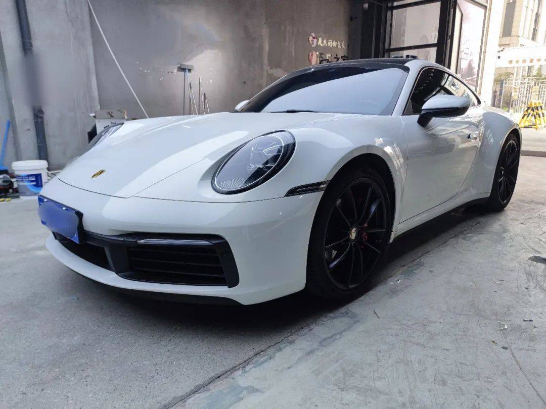 男人的信仰,淘车保时捷911carrera(992),实惠40万!
