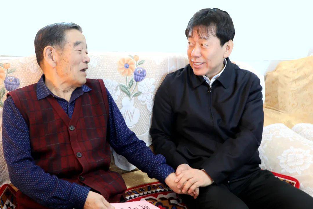 聂宏伟副行长在朔州和大同慰问督导_工作_银行_重点