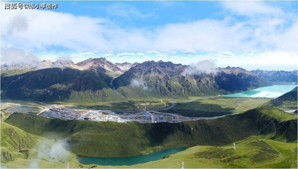 来到嘉黎县,你一定不能错过尼屋大峡谷.