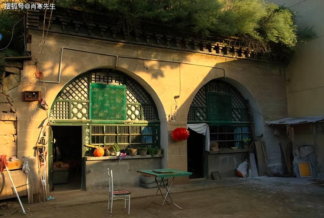 老知青回陕北过年,和分别47年的女儿团圆,村里人希望他能留下来_黄淑