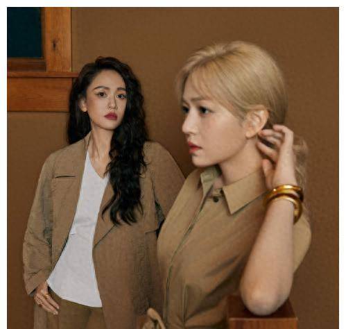 陈妍希,陈乔恩练瑜伽!绝杀90斤肌肉腹镜!陈晓夫妇相似度满分!