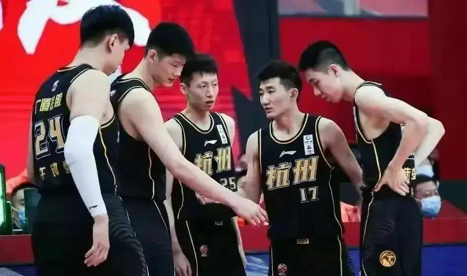 cba战报:大秋35 9周琦24 15,广厦大胜广东升至第三!吉林再惜败!