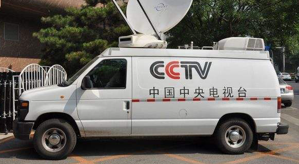 他们知道了央视每轮转播只给俱乐部3万(中国足协已经要求各俱乐部必须