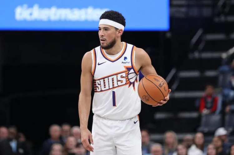 德文·布克连续三场狂砍50分,太阳队却难求一胜_比赛_胜利_得分后卫