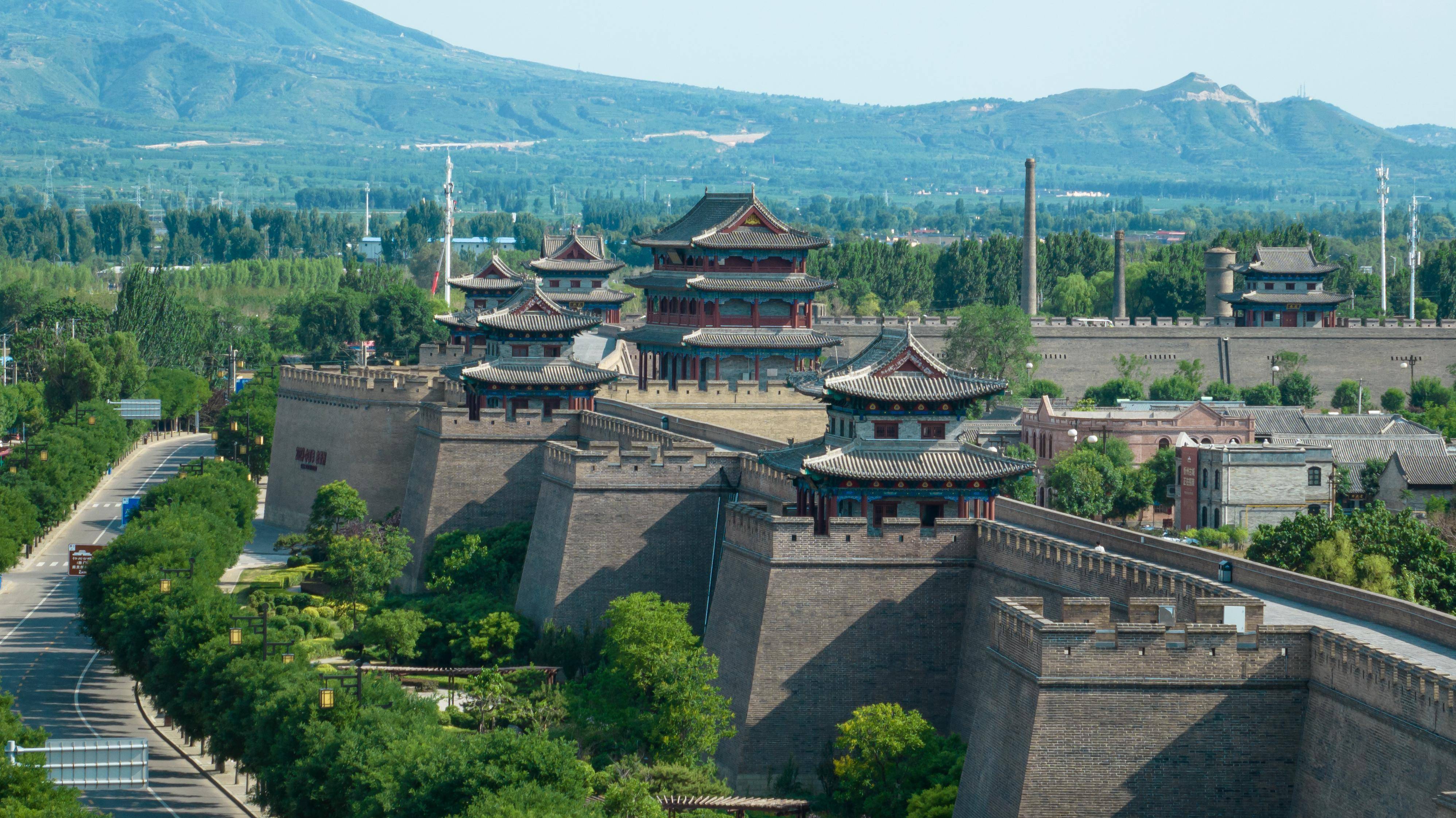 离忻州最近的旅游景点图片