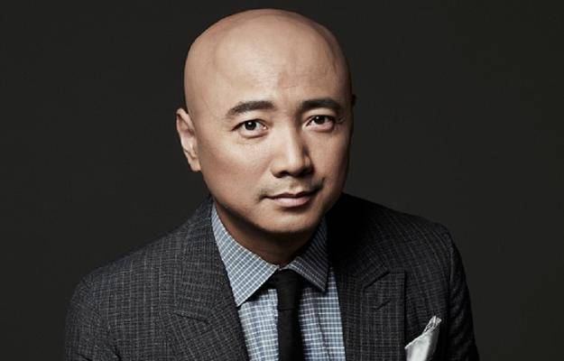 陶虹23年前旧照片流出,当看到真容后,网友:难怪徐峥不晒她