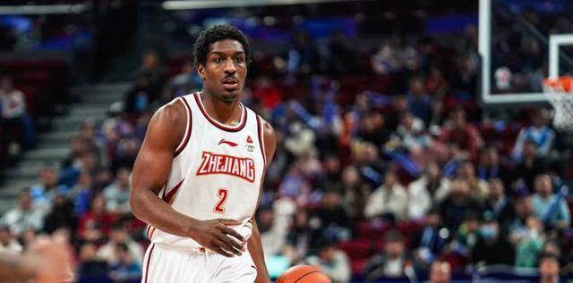 佩里的表现不如预期,球迷对浙江男篮担忧_外援_比赛_季后赛