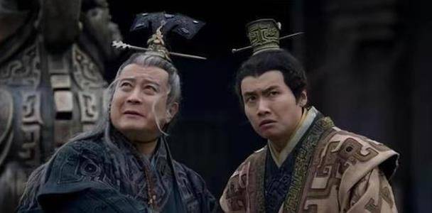 李斯与赵高的关系,是从何时开始起变化的?李斯做错了什么?