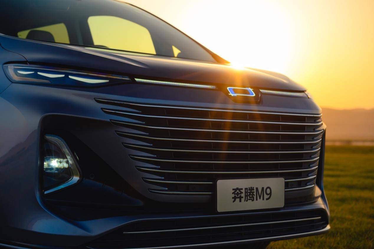 一汽奔腾完善产品矩阵,是如何驱动品牌向上的