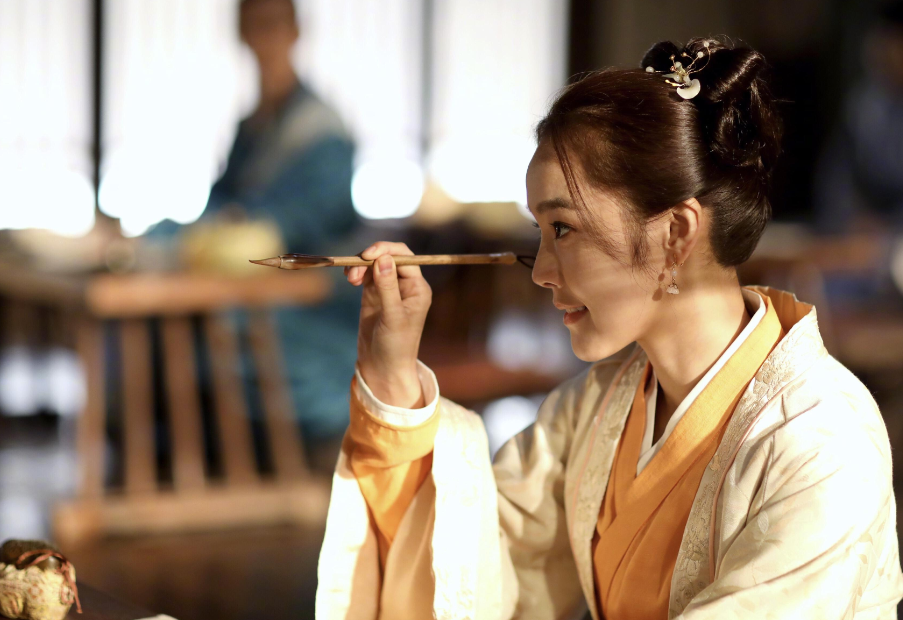 张佳宁:拒认亲父,舅舅是张晓龙,为给母亲买豪宅2年