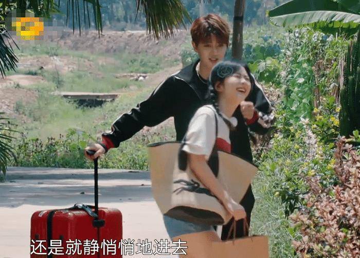 《向往4》任嘉伦变话痨,刚来节目就开怼谭松韵,国超文集升级了_时候