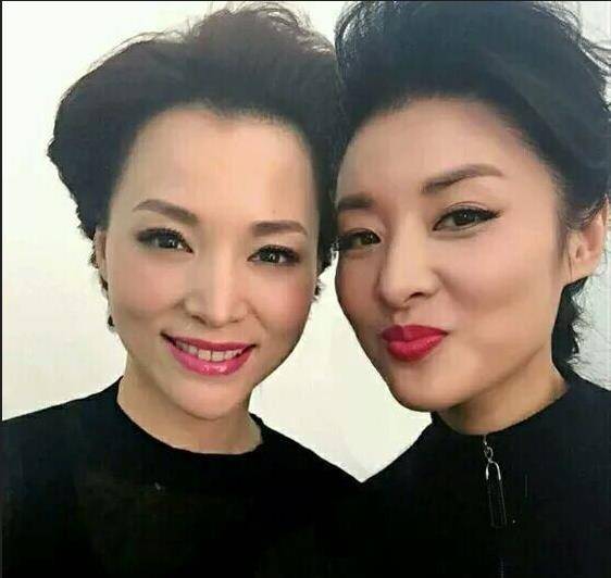 周涛:一婚嫁才子,二婚嫁富豪,离开主持17年的电视舞台是否后悔_姚科